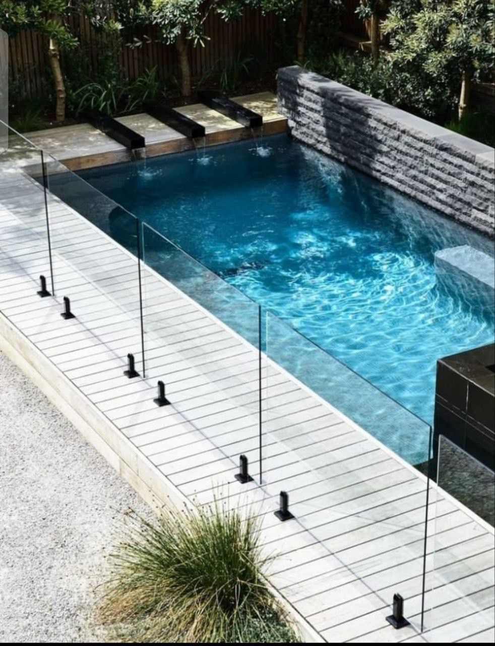 زجاج سكريت دربزين الدرج — 17