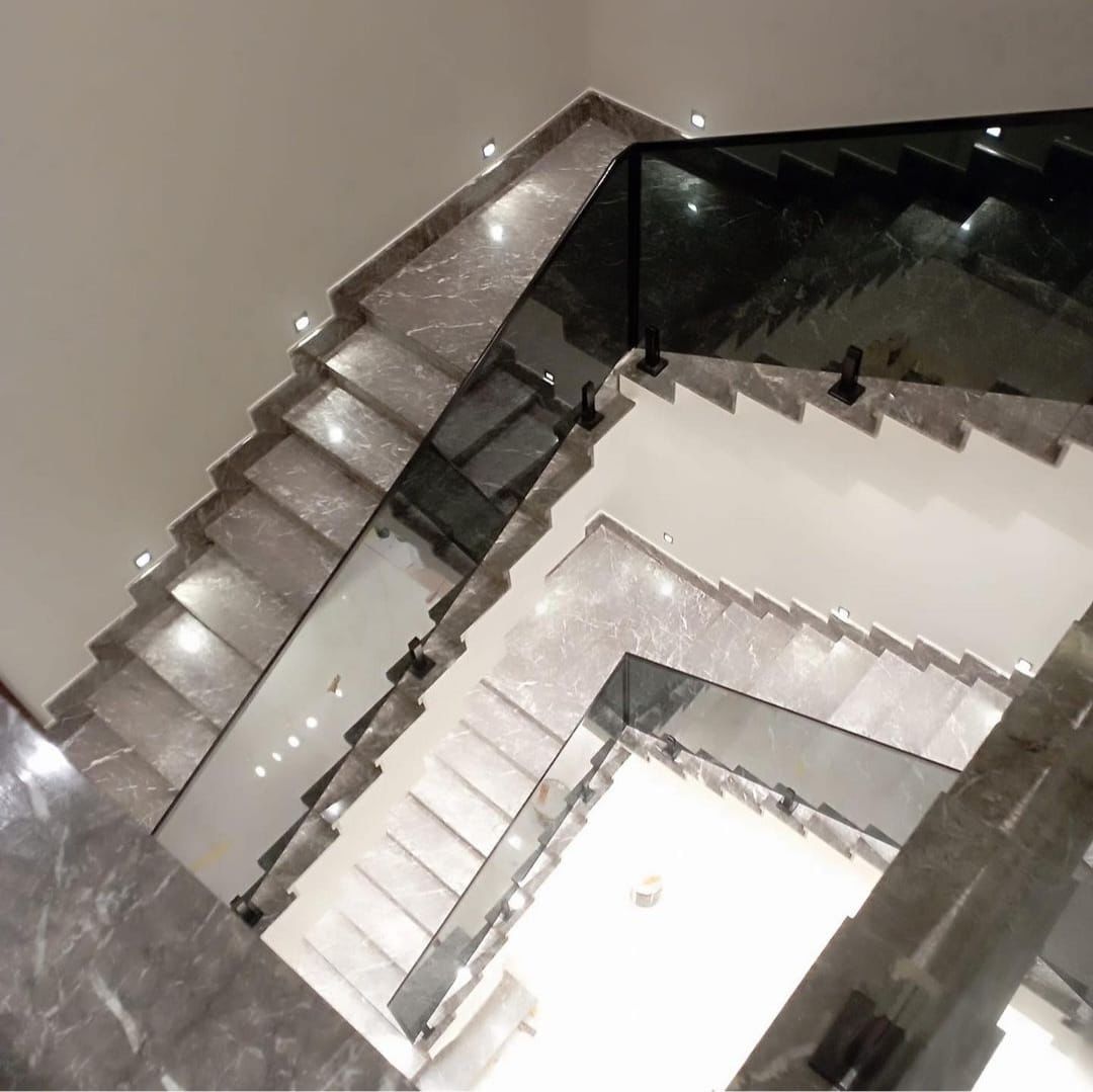 زجاج سكريت دربزين الدرج — 04